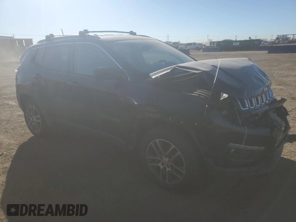 2018 Jeep Compass Latitude with VIN 3C4NJCBB0JT204773, listed as a Copart auction lot 46522105 with 91,304 mi miles and Non Repairable. Bid and sale history available at carsss.com. Image 4.