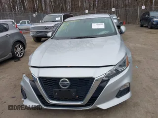 2020 Nissan Altima S with VIN 1N4BL4BV3LC135899, listed as a IAAI auction lot 41525809 with 107,246 mi miles and . Bid and sale history available at DreamBid. Image 12.