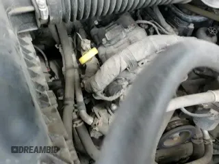 2018 Ram 1500 Express z VIN 1C6RR7KG7JS283655, wystawiony jako Copart lot #52085555 z przebiegiem 128 920 mil mil oraz Czysty tytuł • Clean title. Historia ofert i sprzedaży dostępna na DreamBid. Obrazek 13.