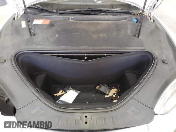 2016 Tesla Model S 90D with VIN 5YJSA1E2XGF160386, listed as a Copart auction lot 49360245 with 153,105 mi miles and Salvage Title. Bid and sale history available at DreamBid. Image 11.