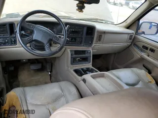 2004 Chevrolet Tahoe LT with VIN 1GNEC13ZX4R304054, listed as a Copart auction lot 44841795 with 4,663 mi miles and Clean Title. Bid and sale history available at carsss.com. Image 8.