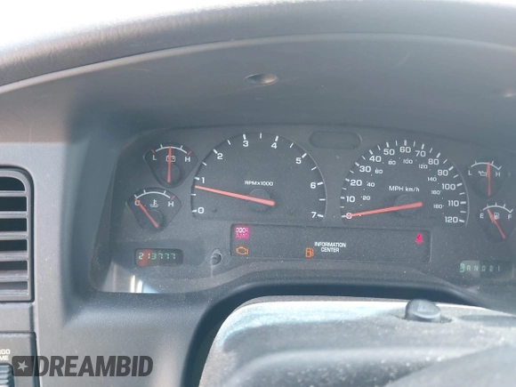 2004 Dodge Dakota SLT with VIN 1D7HG48N24S556431, listed as a IAAI auction lot 42591078 with 213,777 mi miles and . Bid and sale history available at DreamBid. Image 7.