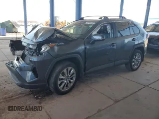 2021 Toyota RAV4 XLE Premium with VIN 2T3C1RFV4MC092721, listed as a Copart auction lot 56980835 with 31,640 mi miles and Salvage title. Bid and sale history available at DreamBid. Image 1.