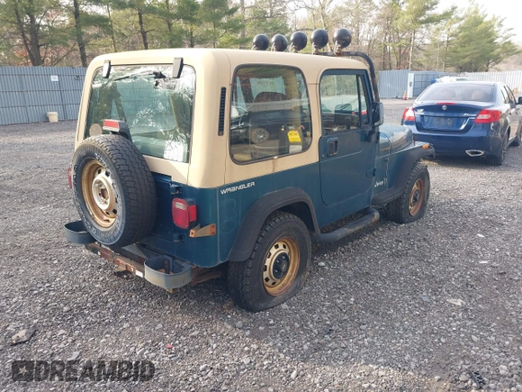 1995 Jeep Wrangler S with VIN 1J4FY19P5SP243137, listed as a IAAI auction lot 41787400 with 136,565 mi miles. Bid and sale history available at carsss.com. Image 4.