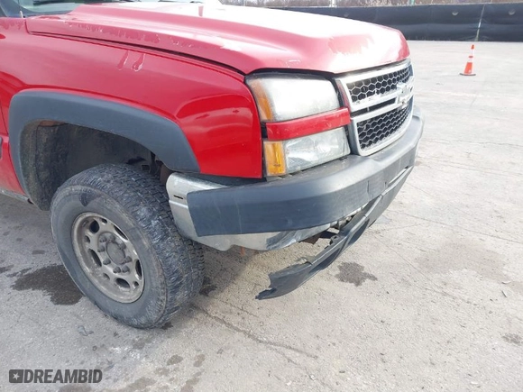2006 Chevrolet Silverado 2500HD LT1 with VIN 1GCHK23D96F164778, listed as a IAAI auction lot 41153858 with NaN miles. Bid and sale history available at carsss.com. Image 21.
