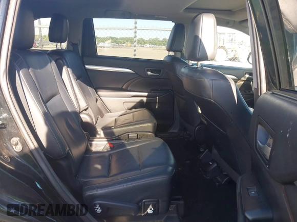2018 Toyota Highlander SE with VIN 5TDKZRFH1JS529875, listed as a IAAI auction lot 42181502 with 182,652 mi miles and . Bid and sale history available at DreamBid. Image 8.