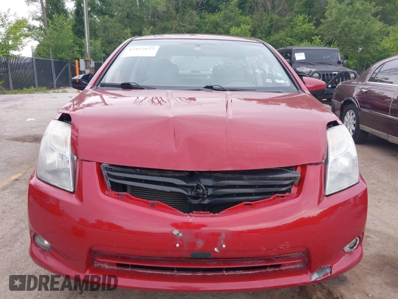 2010 Nissan Sentra S z VIN 3N1AB6AP9AL642303, wystawiony jako IAAI lot #42452652 z przebiegiem 130 486 mil mil oraz . Historia ofert i sprzedaży dostępna na DreamBid. Obrazek 6.