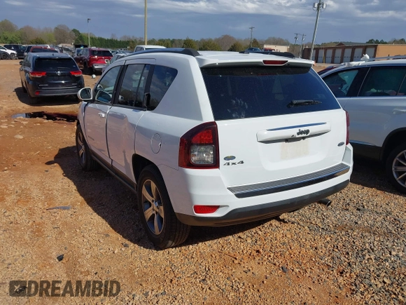 2017 Jeep Compass High Altitude with VIN 1C4NJDEB2HD100626, listed as a IAAI auction lot 41823817 with 90,138 mi miles. Bid and sale history available at carsss.com. Image 3.