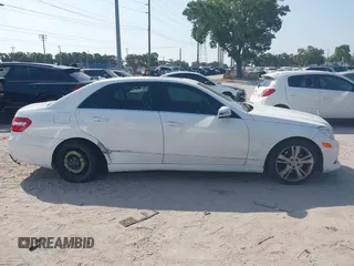 2013 Mercedes-Benz E 350 Luxury с VIN WDDHF5KB3DA664800, выставлен на аукционе IAAI как лот 42154013 с пробегом 107 140 миль миль и . История ставок и продаж доступна на DreamBid. Изображение 13.