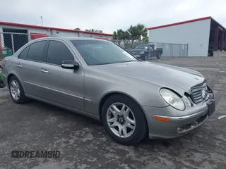 2006 Mercedes-Benz E 320 CDI with VIN WDBUF26J06A935239, listed as a IAAI auction lot 41657552 with 230,067 mi miles and . Bid and sale history available at DreamBid. Image 1.
