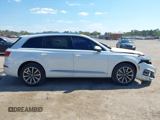 2017 Audi Q7 Prestige with VIN WA1VABF72HD017612, listed as a IAAI auction lot 41899537 with 123,702 mi miles and . Bid and sale history available at DreamBid. Image 13.