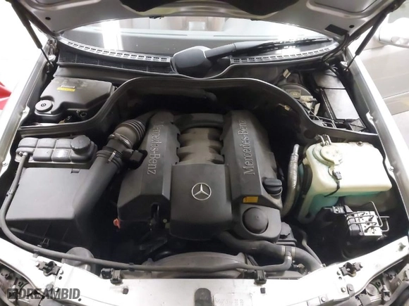 2001 Mercedes-Benz CLK-Class with VIN WDBLJ65GX1T091389, listed as a IAAI auction lot 42058375 with 215,750 mi miles. Bid and sale history available at carsss.com. Image 10.