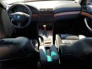 2002 BMW 5 Series 530iA with VIN WBADT63422CH95032, listed as a Copart auction lot 60777994 with 191,220 mi miles and Salvage Title. Bid and sale history available at carsss.com. Image 8.
