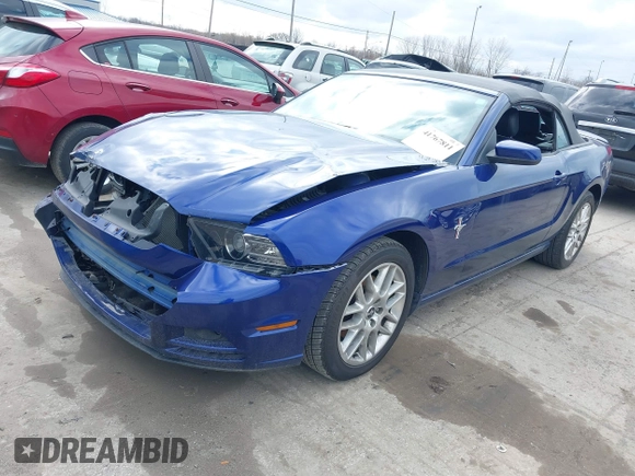 2014 Ford Mustang V6 with VIN 1ZVBP8EM4E5309119, listed as a IAAI auction lot 41767811 with 75,602 mi miles. Bid and sale history available at carsss.com. Image 17.