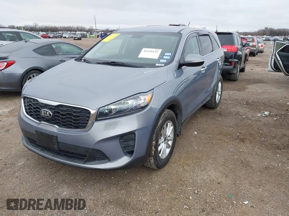2020 Kia Sorento LX with VIN 5XYPG4A39LG688184, listed as a IAAI auction lot 41539132 with 44,763 mi miles. Bid and sale history available at carsss.com. Image 19.