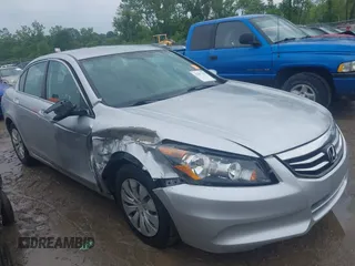 2011 Honda Accord LX z VIN 1HGCP2F37BA153625, wystawiony jako IAAI lot #42457503 z przebiegiem 124 305 mil mil oraz . Historia ofert i sprzedaży dostępna na DreamBid. Obrazek 1.
