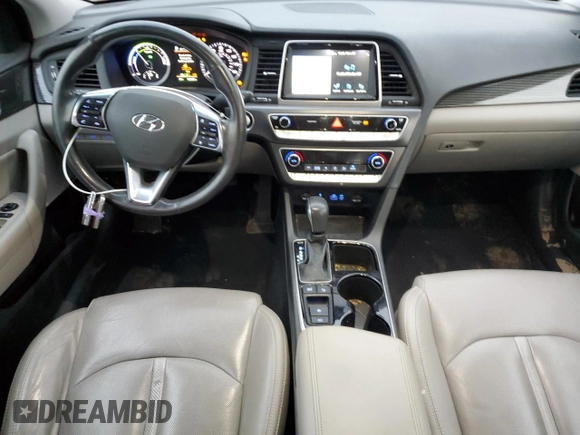2018 Hyundai Sonata Hybrid Limited with VIN KMHE34L32JA079124, listed as a Copart auction lot 82719234 with 162,604 mi miles and Salvage Title. Bid and sale history available at carsss.com. Image 8.
