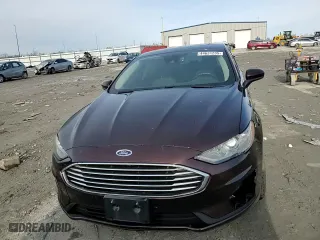 2019 Ford Fusion SE with VIN 3FA6P0HD6KR164200, listed as a Copart auction lot 44631235 with 100,880 mi miles and Salvage Title. Bid and sale history available at carsss.com. Image 11.