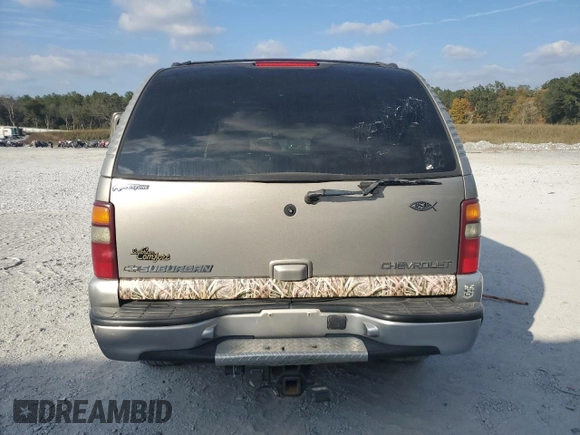 2002 Chevrolet Suburban LT with VIN 1GNEC16Z72J277760, listed as a Copart auction lot 79686394 with 295,660 mi miles and Salvage Title. Bid and sale history available at carsss.com. Image 6.