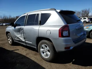 2017 Jeep Compass Sport with VIN 1C4NJCBAXHD189206, listed as a Copart auction lot 48877815 with 68,032 mi miles and Salvage Title. Bid and sale history available at carsss.com. Image 2.