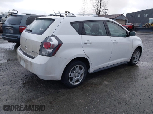 2009 Pontiac Vibe with VIN 5Y2SM67069Z405889, listed as a IAAI auction lot 41583937 with 181,147 mi miles. Bid and sale history available at carsss.com. Image 4.