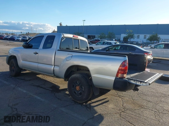 2006 Toyota Tacoma z VIN 5TETX22N26Z282695, wystawiony jako IAAI lot #41540262 z przebiegiem 259 961 mil mil oraz . Historia ofert i sprzedaży dostępna na DreamBid. Obrazek 3.
