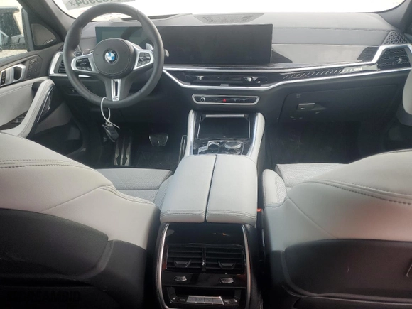 2024 BMW X6 M60i with VIN 5UX43EX09R9U91896, listed as a Copart auction lot 60459954 with 1,889 mi miles and Salvage Title. Bid and sale history available at carsss.com. Image 8.