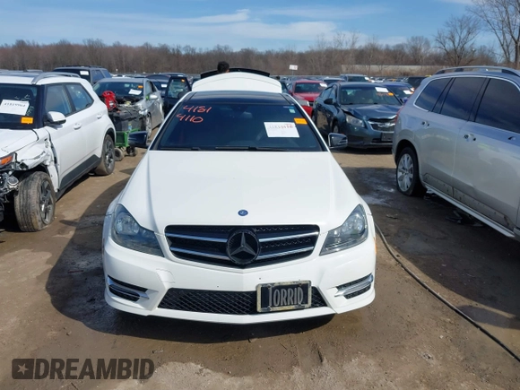 2015 Mercedes-Benz C-Class C 250 with VIN WDDGJ4HB7FG361739, listed as a IAAI auction lot 41814110 with 98,729 mi miles. Bid and sale history available at carsss.com. Image 12.