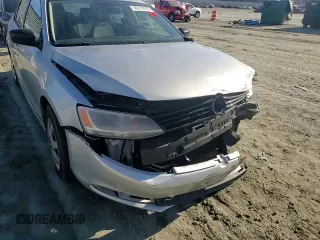 2014 Volkswagen Jetta Sedan S with VIN 3VW2K7AJ7EM251134, listed as a Copart auction lot 45774155 with 95,424 mi miles and Salvage Title. Bid and sale history available at carsss.com. Image 11.
