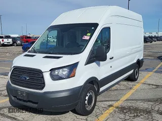 2018 Ford Transit with VIN 1FTYR2XM3JKB07918, listed as a IAAI auction lot 41960547 with 60,935 mi miles and . Bid and sale history available at DreamBid. Image 1.