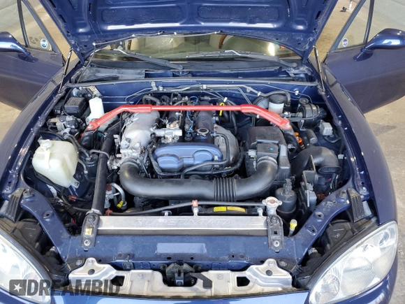 2001 Mazda MX-5 Miata with VIN JM1NB353510209224, listed as a Copart auction lot 51736955 with 103,732 mi miles and Salvage Title. Bid and sale history available at DreamBid. Image 11.