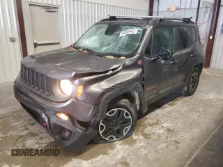 2017 Jeep Renegade Trailhawk with VIN ZACCJBCB4HPF09713, listed as a Copart auction lot 44865445 with 166,617 mi miles and Salvage title. Bid and sale history available at DreamBid. Image 1.