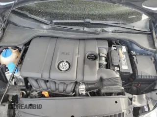 2013 Volkswagen Golf с VIN WVWDB7AJ2DW001827, выставлен на аукционе Copart как лот 71739294 с пробегом 133 585 миль миль и На запчасти • Non repairable. История ставок и продаж доступна на DreamBid. Изображение 11.