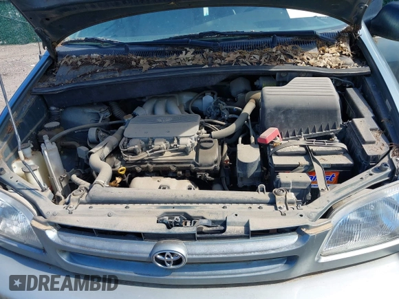 2000 Toyota Sienna LE with VIN 4T3ZF13C6YU173739, listed as a IAAI auction lot 42162320 with 173,659 mi miles. Bid and sale history available at carsss.com. Image 10.