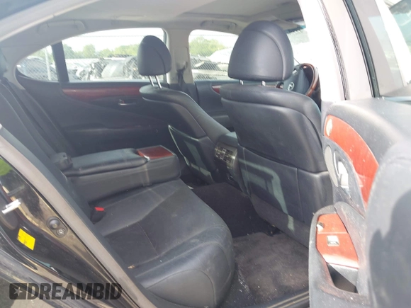 2011 Lexus LS 460 with VIN JTHCL5EF9B5009539, listed as a IAAI auction lot 42279135 with 160,081 mi miles and . Bid and sale history available at DreamBid. Image 8.