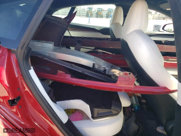 2022 Tesla Model S with VIN 5YJSA1E57NF488727, listed as a Copart auction lot 88238485 with 26,899 mi miles and Salvage Title. Bid and sale history available at carsss.com. Image 10.