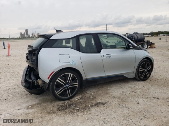 2015 BMW i3 with VIN WBY1Z2C54FV287026, listed as a Copart auction lot 50659195 with 40,876 mi miles and Salvage Title. Bid and sale history available at carsss.com. Image 3.