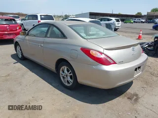 2005 Toyota Solara SE z VIN 4T1CE30P15U505974, wystawiony jako IAAI lot #42460113 z przebiegiem 142 769 mil mil oraz . Historia ofert i sprzedaży dostępna na DreamBid. Obrazek 3.