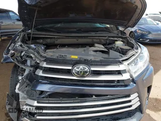 2018 Toyota Highlander LE with VIN 5TDZZRFH0JS285957, listed as a IAAI auction lot 42381460 with 85,183 mi miles and . Bid and sale history available at DreamBid. Image 10.