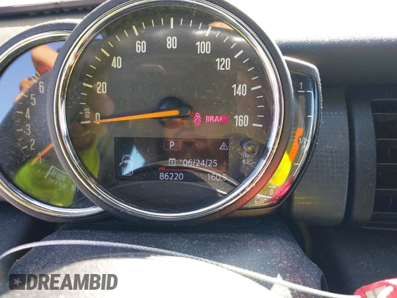 2020 MINI Hardtop 4 Door Cooper with VIN WMWXU7C06L2M63032, listed as a IAAI auction lot 42572567 with 86,220 mi miles and . Bid and sale history available at DreamBid. Image 7.