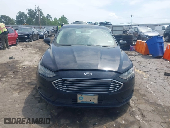 2017 Ford Fusion Hybrid SE with VIN 3FA6P0LU4HR358501, listed as a IAAI auction lot 42287032 with 165,456 mi miles and . Bid and sale history available at DreamBid. Image 12.