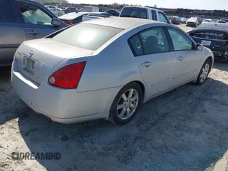 2006 Nissan Maxima 3.5 SL with VIN 1N4BA41E96C819657, listed as a IAAI auction lot 41931707 with 140,035 mi miles. Bid and sale history available at carsss.com. Image 4.