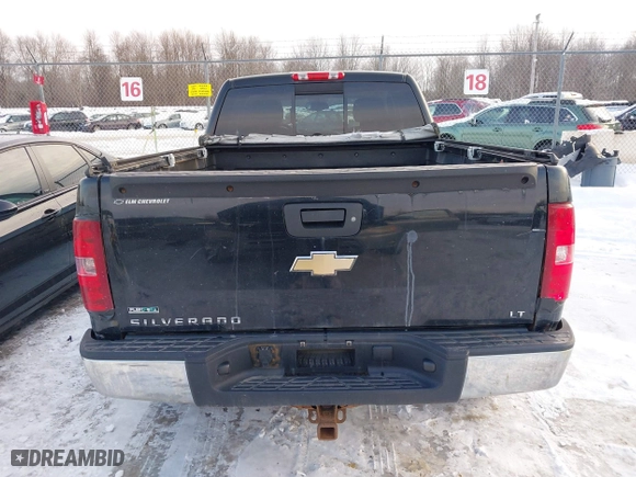 2010 Chevrolet Silverado 1500 LT with VIN 1GCSKSE33AZ121362, listed as a IAAI auction lot 41554626 with 232,076 mi miles. Bid and sale history available at carsss.com. Image 16.