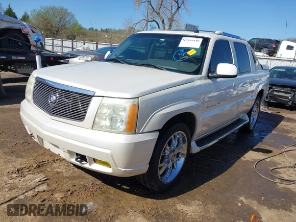 2003 Cadillac Escalade EXT with VIN 3GYEK63N73G165113, listed as a IAAI auction lot 41995449 with 257,470 mi miles. Bid and sale history available at carsss.com. Image 19.