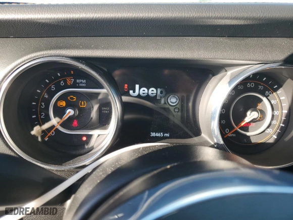 2021 Jeep Gladiator Overland with VIN 1C6HJTFG3ML532666, listed as a Copart auction lot 46530475 with 38,465 mi miles and Non Repairable. Bid and sale history available at carsss.com. Image 9.