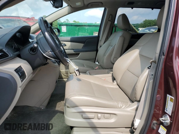 2015 Honda Odyssey EX-L z VIN 5FNRL5H60FB094220, wystawiony jako Copart lot #59840525 z przebiegiem 221 964 mil mil oraz Czysty tytuł • Clean title. Historia ofert i sprzedaży dostępna na DreamBid. Obrazek 7.