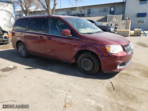 2018 Dodge Grand Caravan SXT with VIN 2C4RDGCG6JR179407, listed as a Copart auction lot 45552795 with 135,386 mi miles and Salvage Title. Bid and sale history available at carsss.com. Image 4.