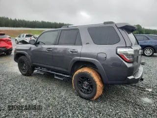 2022 Toyota 4Runner SR5 Premium with VIN JTENU5JR7N5978506, listed as a Copart auction lot 58580865 with 112,793 mi miles and Salvage title. Bid and sale history available at DreamBid. Image 2.