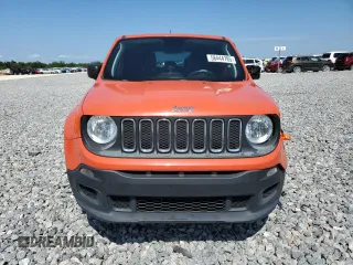 2018 Jeep Renegade Sport with VIN ZACCJBAB9JPH14873, listed as a Copart auction lot 58444785 with 106,816 mi miles and Salvage title. Bid and sale history available at DreamBid. Image 5.