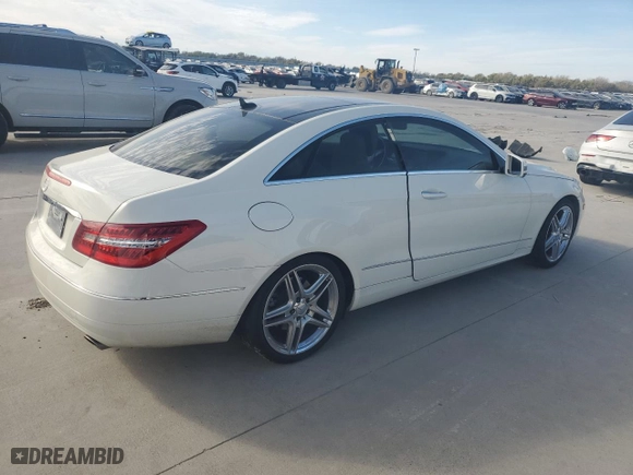 2011 Mercedes-Benz E-Class E 350 with VIN WDDKJ5GB2BF107776, listed as a Copart auction lot 82574914 with 64,209 mi miles and Salvage Title. Bid and sale history available at carsss.com. Image 3.